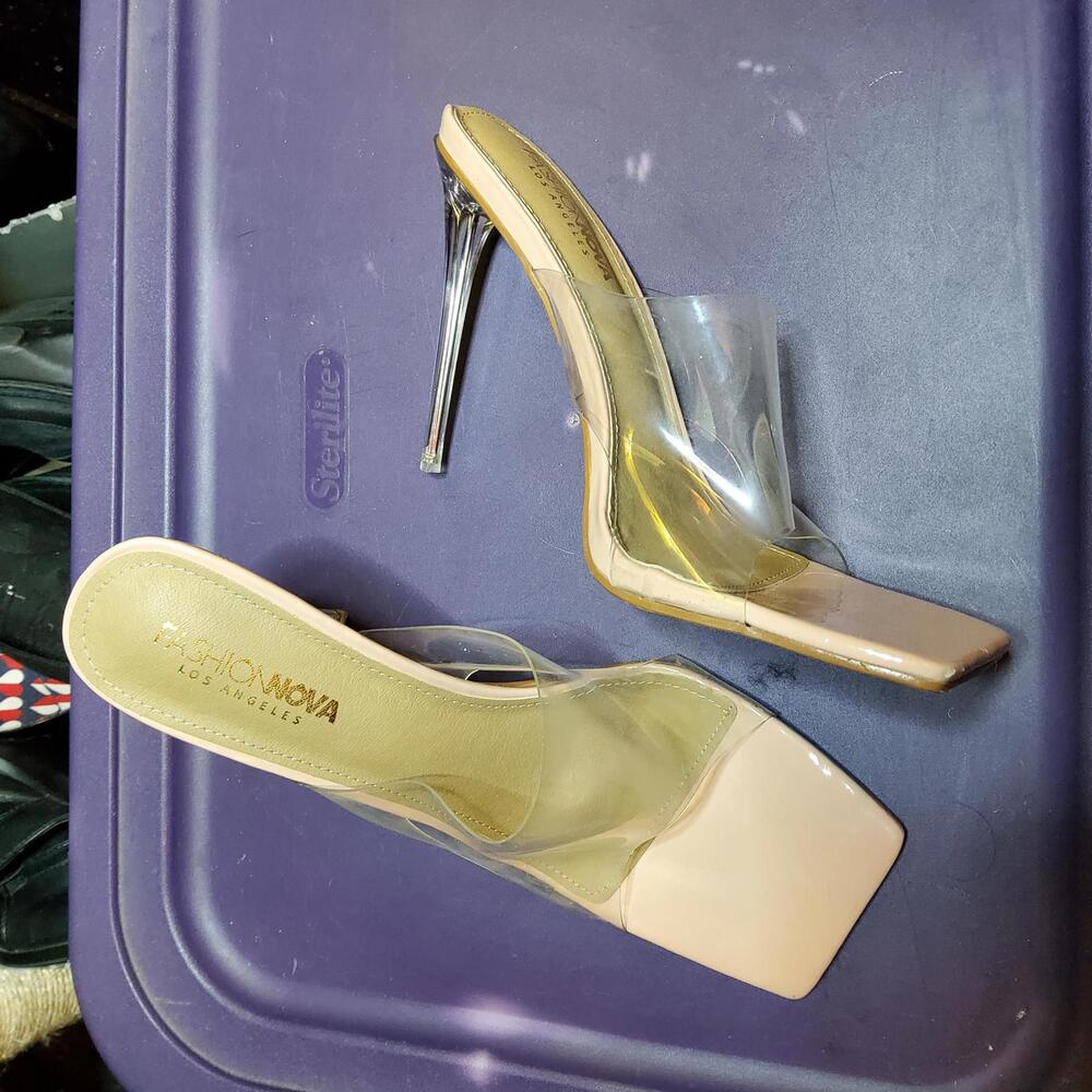 F 11 Run Away Heels